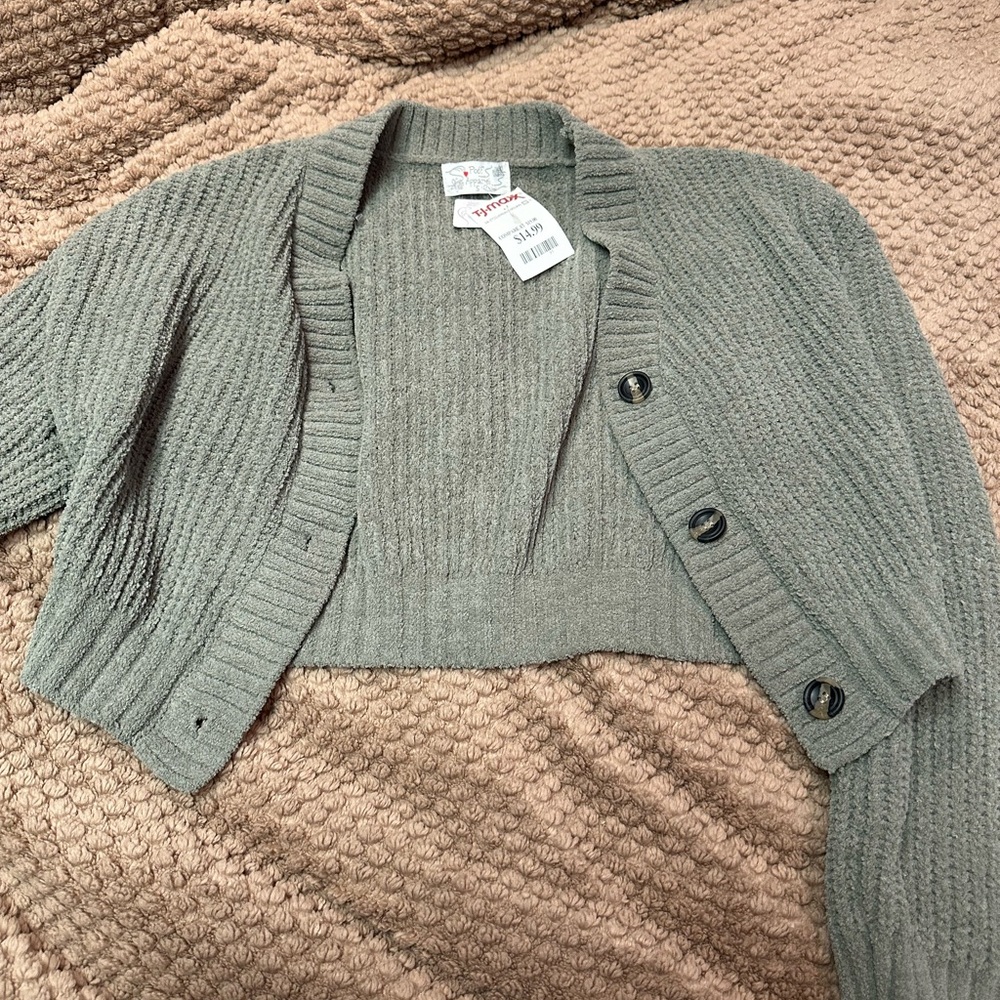 Sage Green Cropped Cardigan